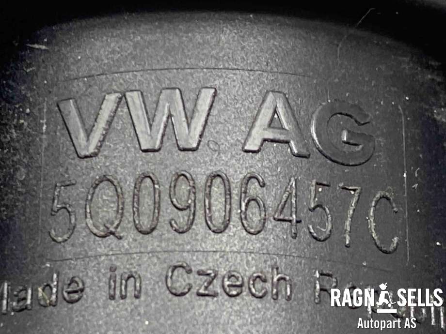 Ventil vann til VW ID.4 2020-->>  (5Q0906457C|)