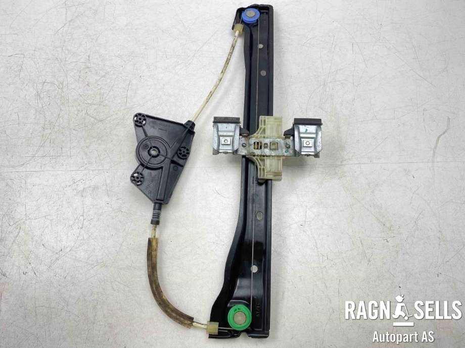Ruteheis venstre foran til VW Up 2012-2019  (1S4 837 461 A|)