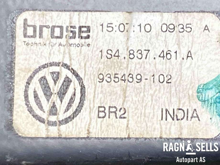 Ruteheis venstre foran til VW Up 2012-2019  (1S4 837 461 A|)