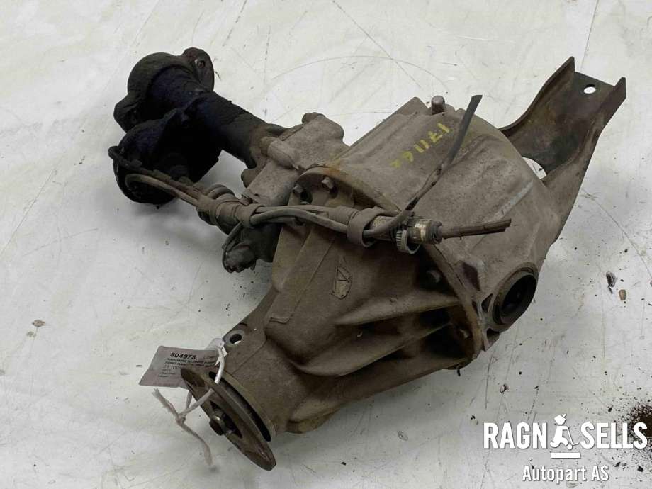 Kardang klokke foran til Ford Ranger (Europa) 2007-2011  (6M34-3N208-DA|)