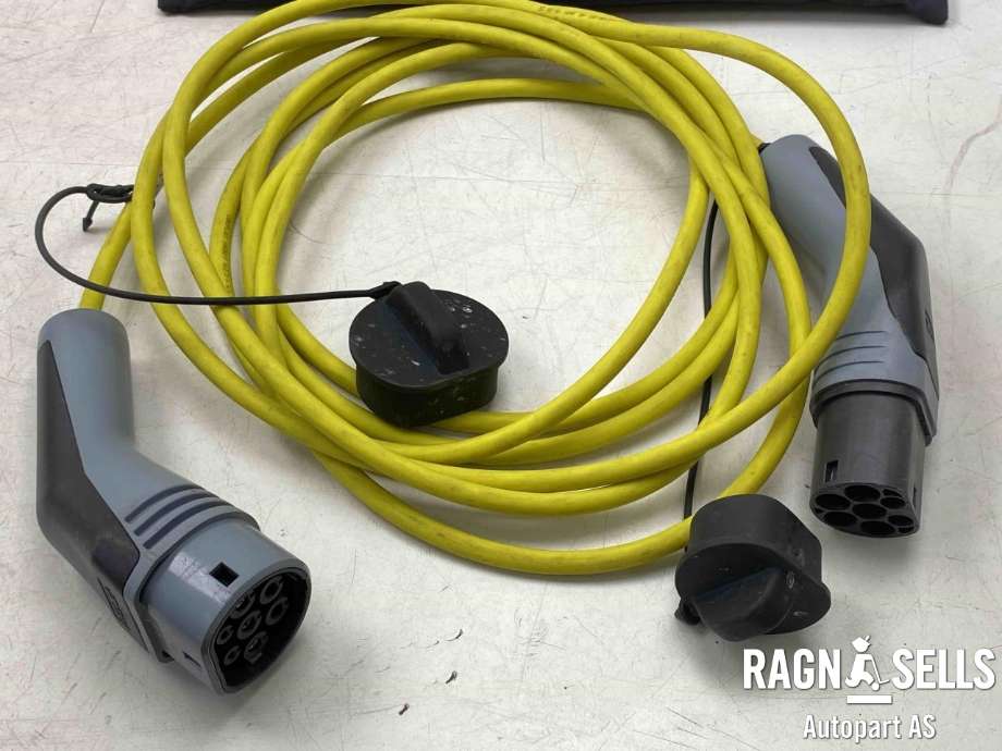 Batterilader kabel til VW e-Golf 2014-2017 (Fase 1)  (12E 971 675 AB||1EA 971 639 G)