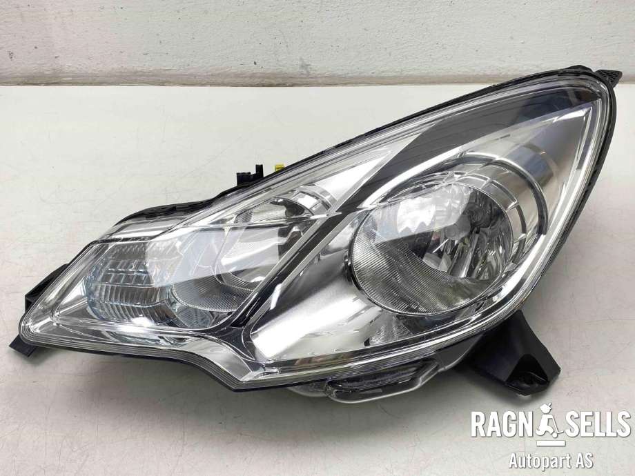 Frontlykt venstre halogen til Citroën DS3, 2010-2019  (6208 Y0)
