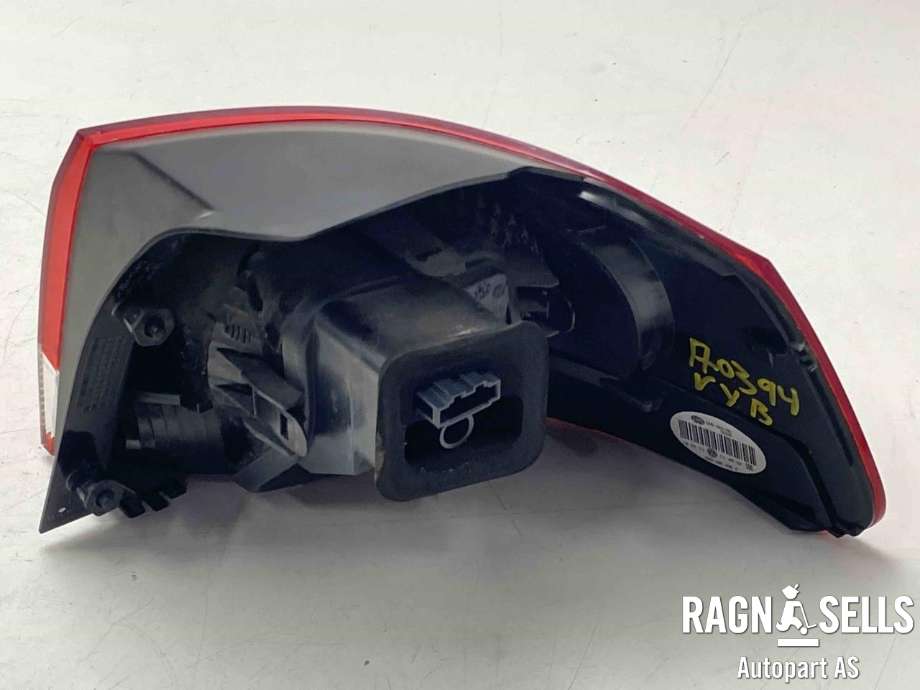 Baklykt venstre ytre til VW Golf VI 2008-2012  (HELLA|5K0945095M|)