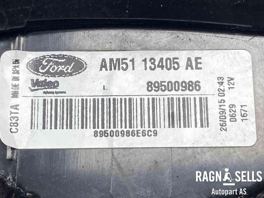 Baklykt venstre ytre til Ford C-Max 2015-2019 (Type II, Fase 2)  (AM51-13405-BF|AM51-13405-AE|1767530)
