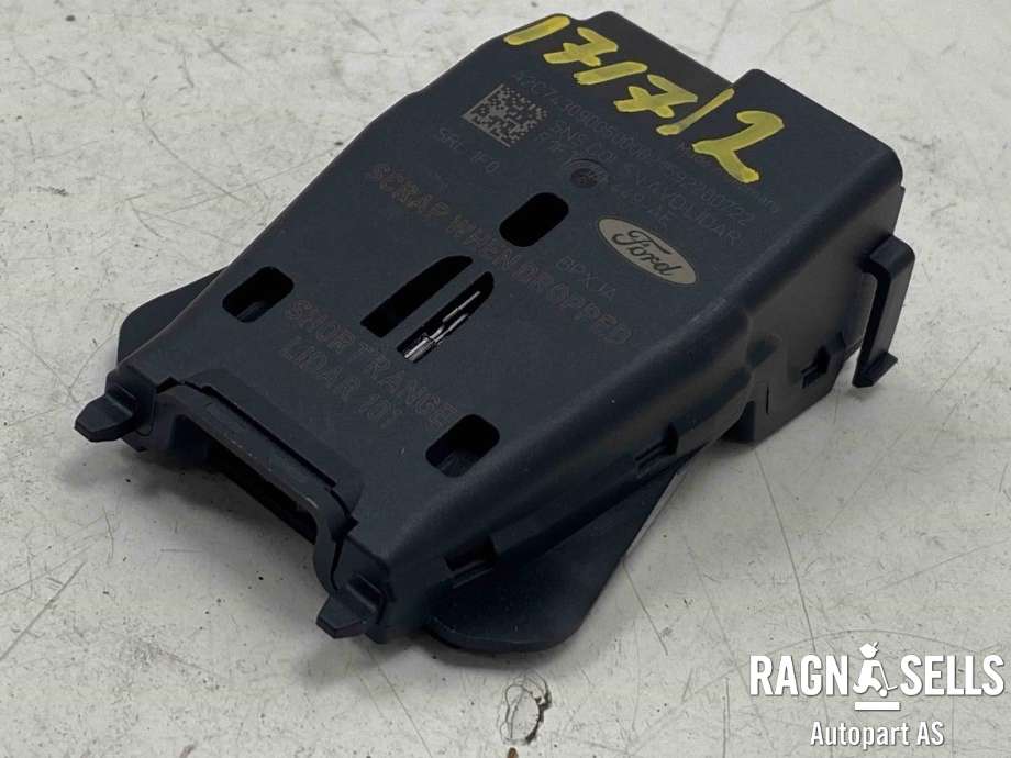 Sensor radar til Ford C-Max 2015-2019 (Type II, Fase 2)  (F1FT-14F449-AF|F1FT-14F449-AE|2039386)