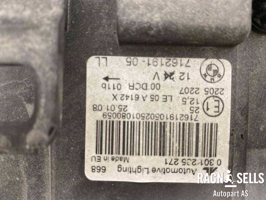Frontlykt venstre xenon til BMW X3 2007-2010 (Fase 2) (E83) (E83) (63 12 3 456 035|)