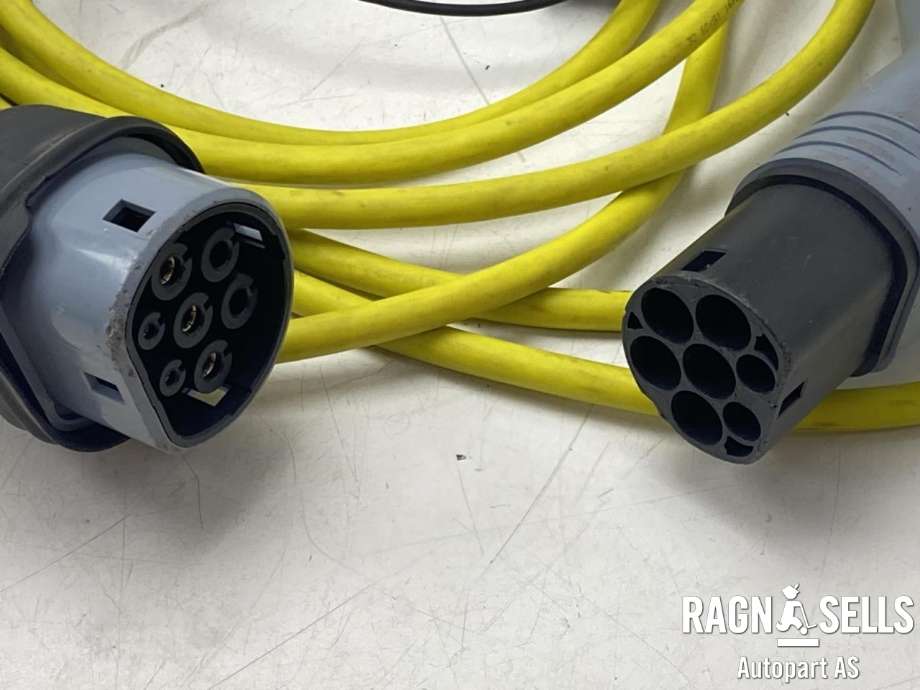 Batterilader kabel til VW Passat 2015-2019 (Fase 1) (B8) (B8) (12E971675AB|)