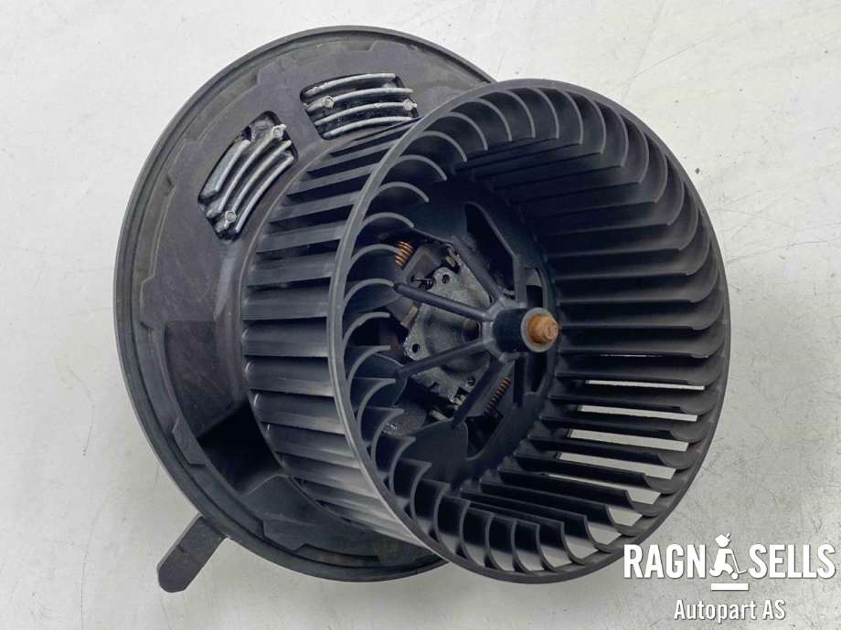 Varmeapparat motor til BMW X1 2009-2015 (E84) (E84) (64 11 9 227 670|64 11 6 933 663|64 11 9 265 892)