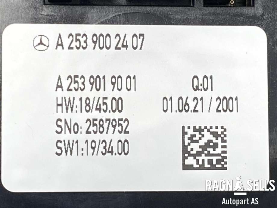 Bilstereo betjeningspanel til Mercedes EQC 2019-->>  (2539002407|)