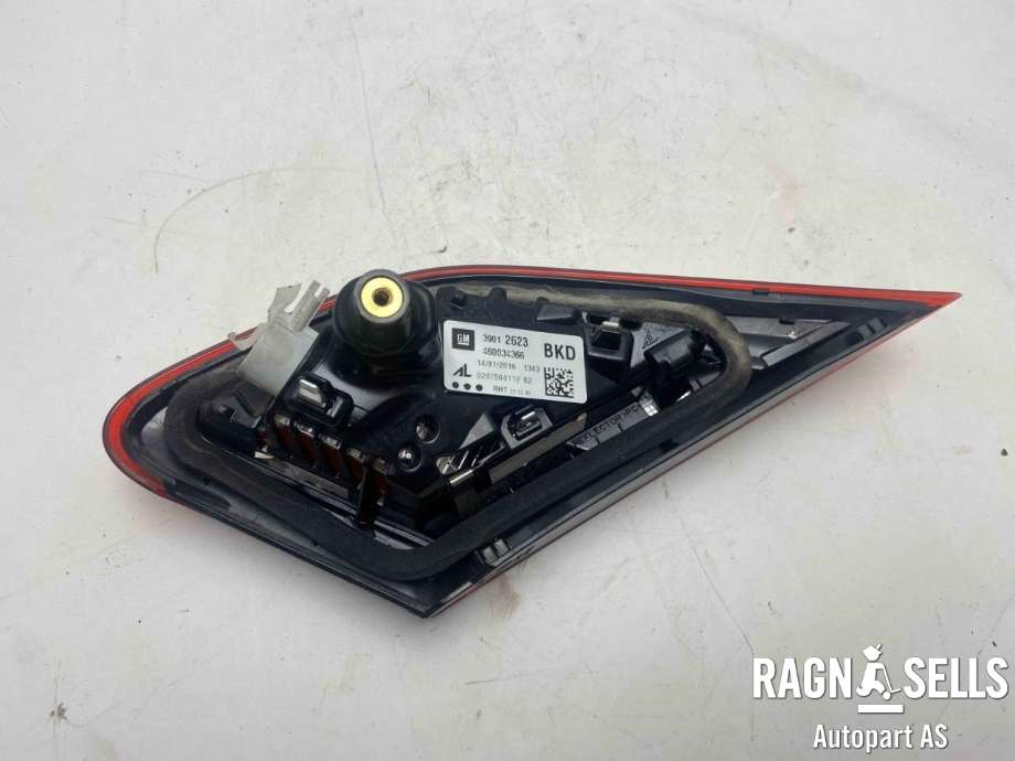 Baklykt venstre indre til Opel Corsa E 2015-2019  (1222569|39012623|13454500)