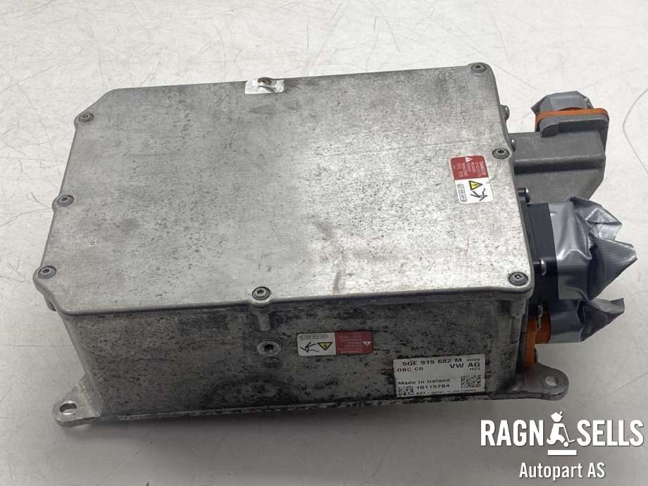 Batterilader (OBC - On Board Charger) til VW Passat 2015-2019 (Fase 1) (B8) (B8) (5QE915682M|)