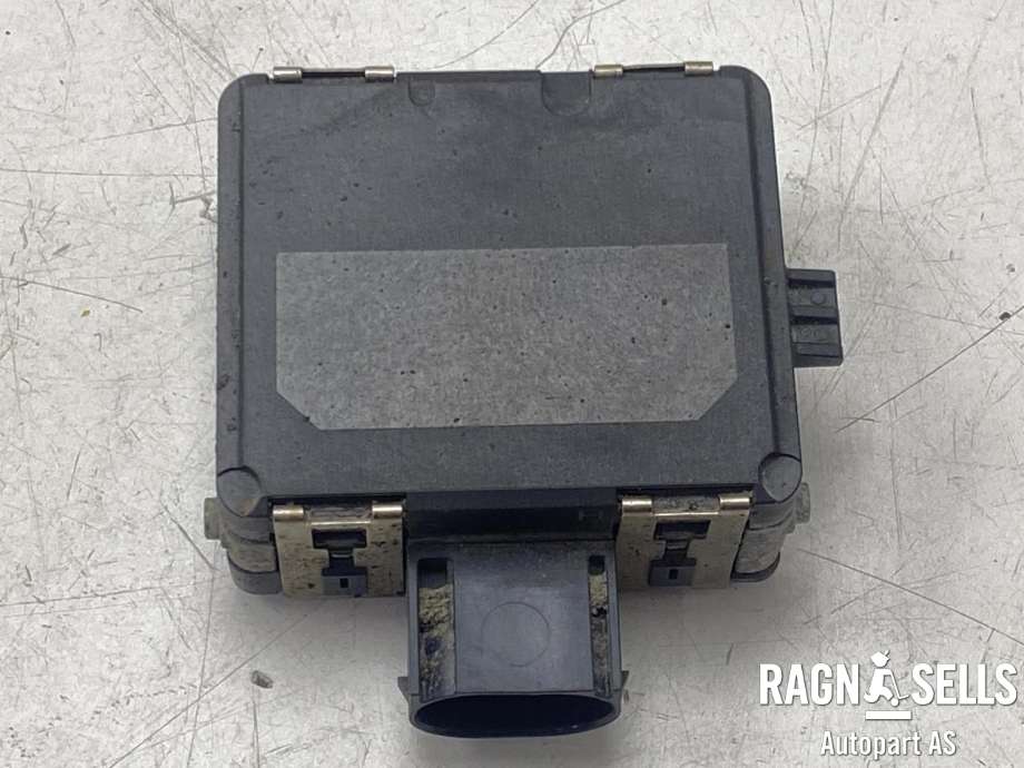Sensor radar til VW Passat 2015-2019 (Fase 1) (B8) (B8) (BOSCH|3Q0907590B|)
