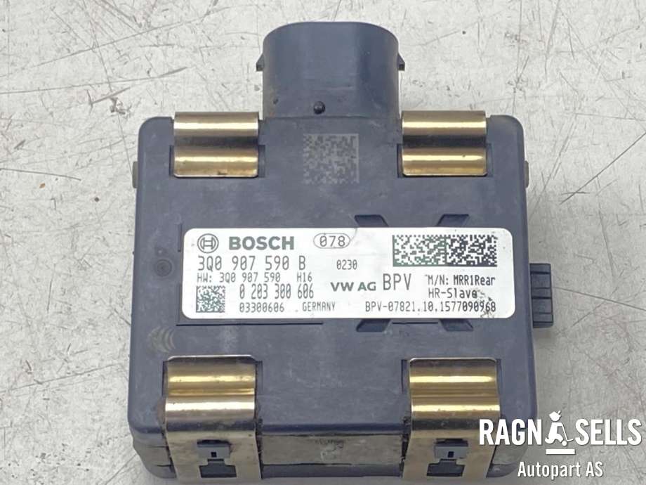 Sensor radar til VW Passat 2015-2019 (Fase 1) (B8) (B8) (BOSCH|3Q0907590B|)