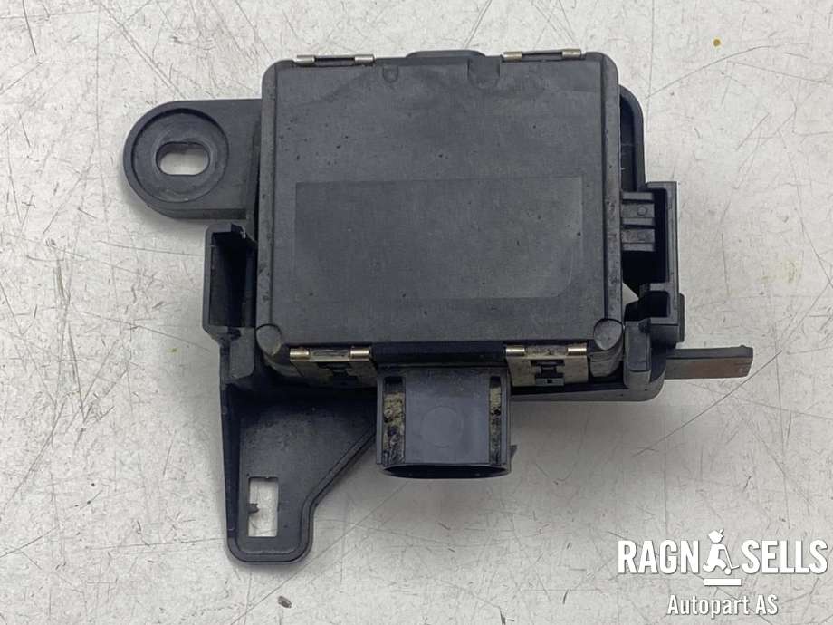 Sensor radar til VW Passat 2015-2019 (Fase 1) (B8) (B8) (BOSCH|3Q0907590B|)