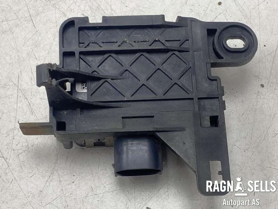 Sensor radar til VW Passat 2015-2019 (Fase 1) (B8) (B8) (BOSCH|3Q0907590B|)