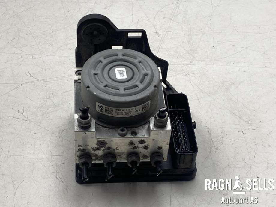 ABS sentral til VW Passat 2015-2019 (Fase 1) (B8) (B8) (3Q0 614 517 S|)