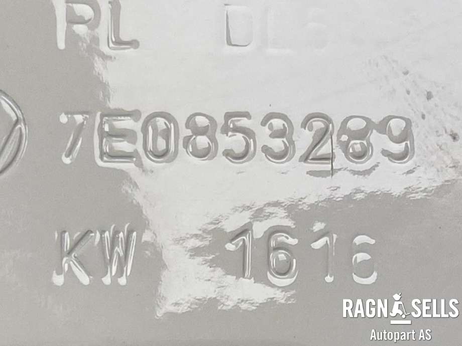 Deksel til VW Transporter / Caravelle 2015-2019 (T6) (T6) (7E0 853 289|)