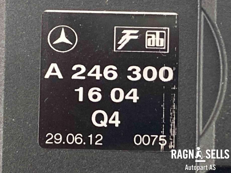 Pedal gass til Mercedes B-Klasse 2011-2018 (W246) (W246) (A 246 300 14 04|A 246 300 16 04|)
