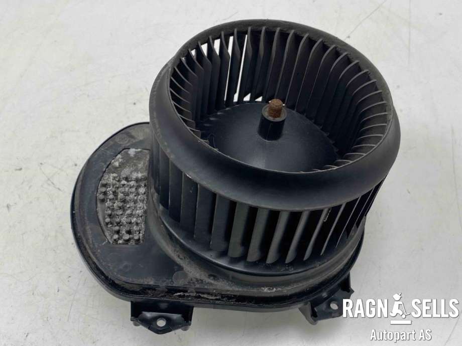 Varmeapparat motor til Mercedes B-Klasse 2011-2018 (W246) (W246) (DENSO|A 246 906 42 00||A2469064100)