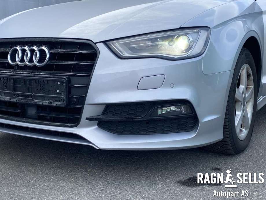 Støtfanger foran til Audi A3 2012-2016 (Type III, Fase 1)  (8V5 807 065 J|)