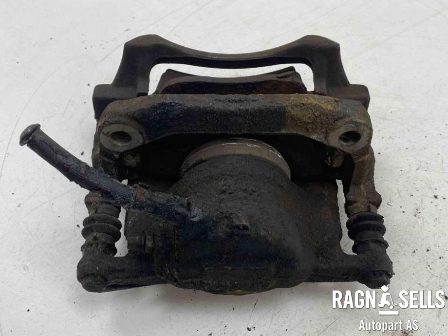 Bremsecaliper høyre foran til Mercedes B-Klasse 2011-2018 (W246) (W246) (A 000 421 74 81|)