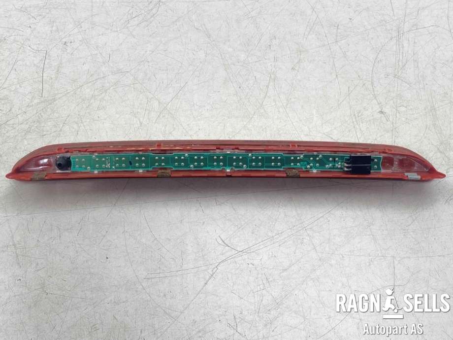 Baklykt bremselys bakrute til VW Golf VI 2008-2012  (5K0945087B|5G0 945 087 B|)