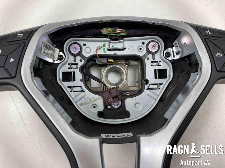 Ratt til Mercedes B-Klasse 2011-2018 (W246) (W246) (A 218 460 20 18||A 218 460 20 18  9E38)