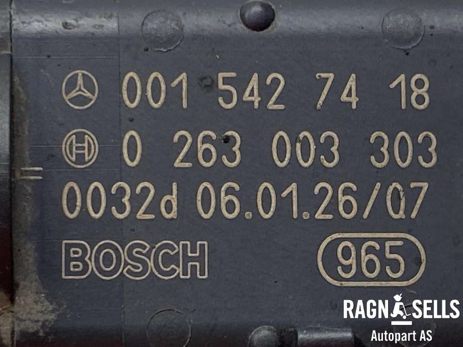 Parkeringssensor foran til Mercedes R-Klasse 2006-2013 (W251) (W251) (BOSCH|A 001 542 74 18|0 263 003 303|A 004 542 87 18)