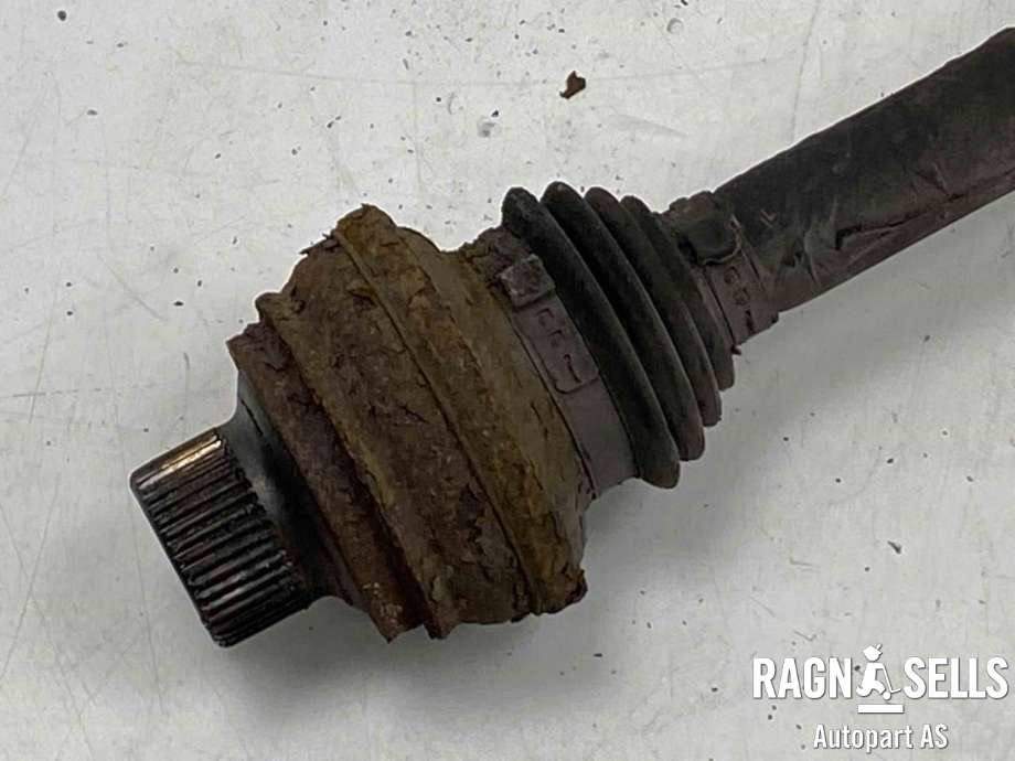 Drivaksel høyre bak, diesel/automat til Audi A7 2010-2014 (Type I, Fase 1)  (8R0 501 203 C|)