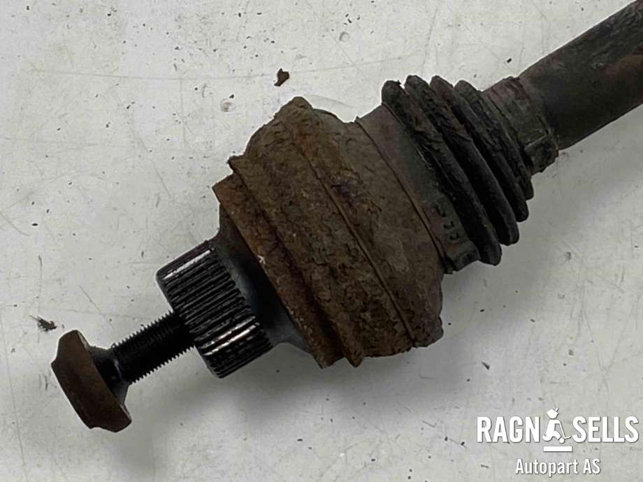 Drivaksel venstre bak, diesel/automat til Audi A7 2010-2014 (Type I, Fase 1)  (8R0 501 203 C|)