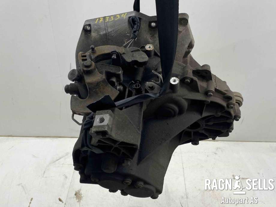 Girkasse manuell 6-trinn til Ford Focus 2014-2018 (Type III, Fase 2)  (1836357|2255924| CV6R7002PG|RMCV6R7002PE)