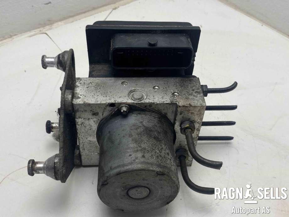 ABS sentral til Mercedes Sprinter 2006-2013 (Fase 1) (906) (906) (A 001 446 26 89||A 001 446 30 89|A 001 446 80 89)
