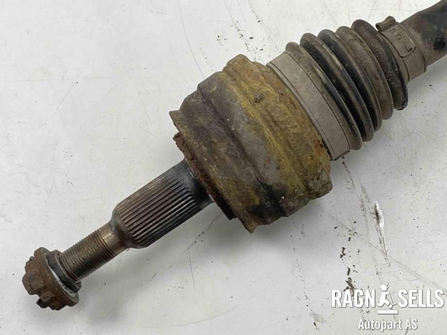 Drivaksel høyre bak, diesel/manuell til VW Transporter / Caravelle 2003-2009 (Fase 1) (T5) (T5) (7H0 501 202 D|7H0 501 202 DX|)