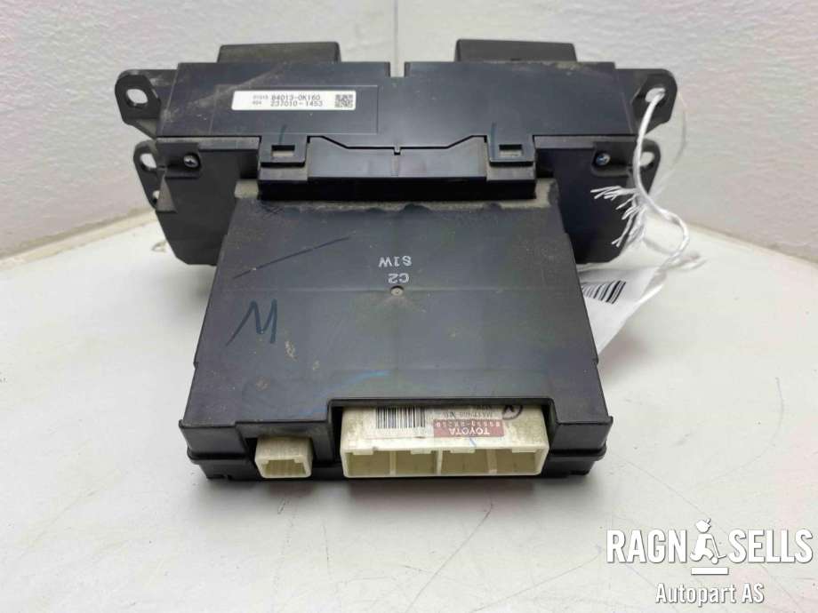 Varmeapparat betjening til Toyota Hilux 2012-2016  (840130K160|2370101453|)
