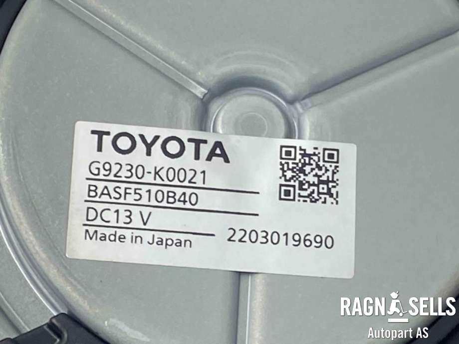 Batterivarmer/kjøl til Toyota Yaris 2020-->> (Type IV)  (G9230K0021|)