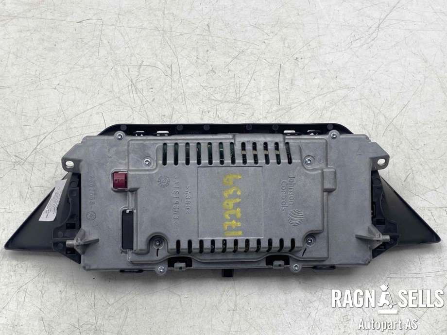 Bilstereo navigasjon skjerm til BMW X1 2009-2015 (E84) (E84) (65 50 9 289 582|)