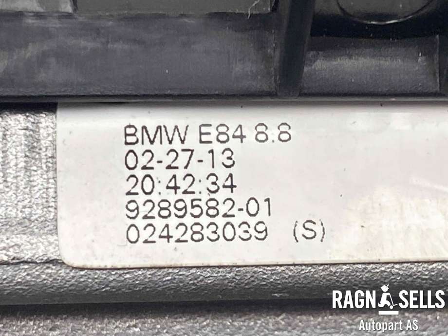 Bilstereo navigasjon skjerm til BMW X1 2009-2015 (E84) (E84) (65 50 9 289 582|)