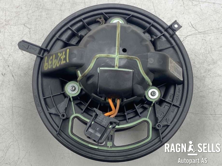 Varmeapparat motor til BMW X1 2009-2015 (E84) (E84) (64 11 9 227 670|)