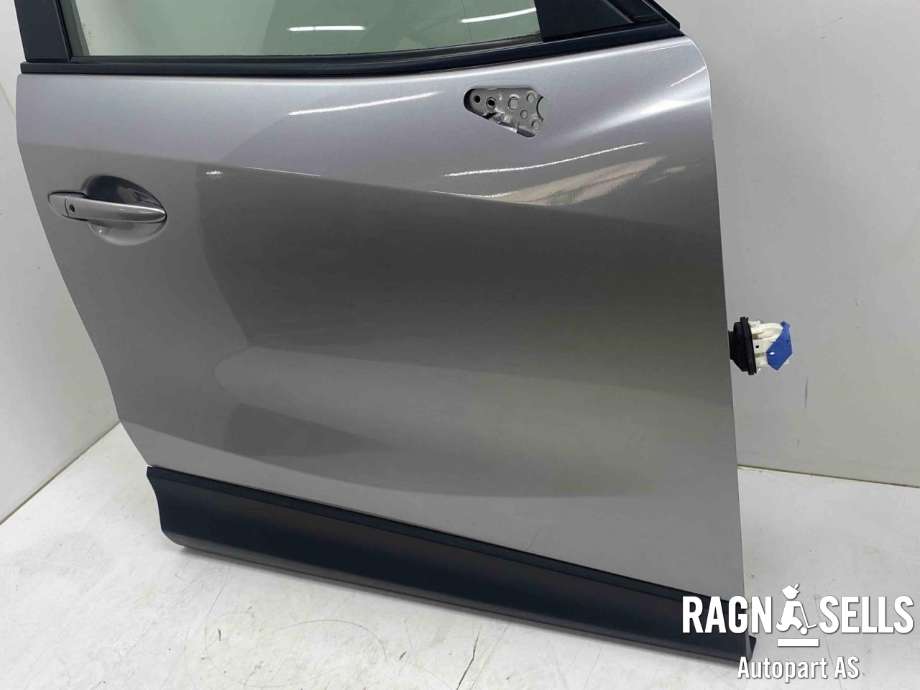 Dør høyre foran til Mazda CX-5 2012-2017 (Type I)  (KDY35802XC|)