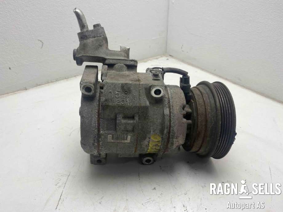 Aircondition kompressor til Toyota RAV4 2000-2006 (Type II)  (8832042110|88310-42210|88310-44140|88320-2B410|88320-42110|88320-44110|88320-44140)
