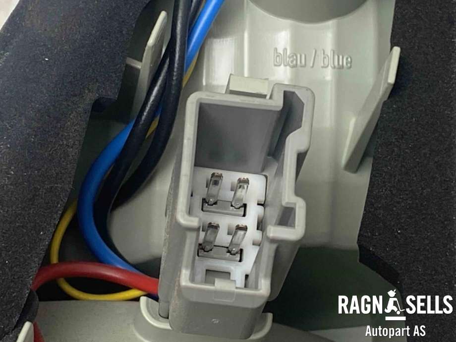 Baklykt venstre indre til Volvo V70 2007-2013 (Type III, Fase 1)  (31395068|)