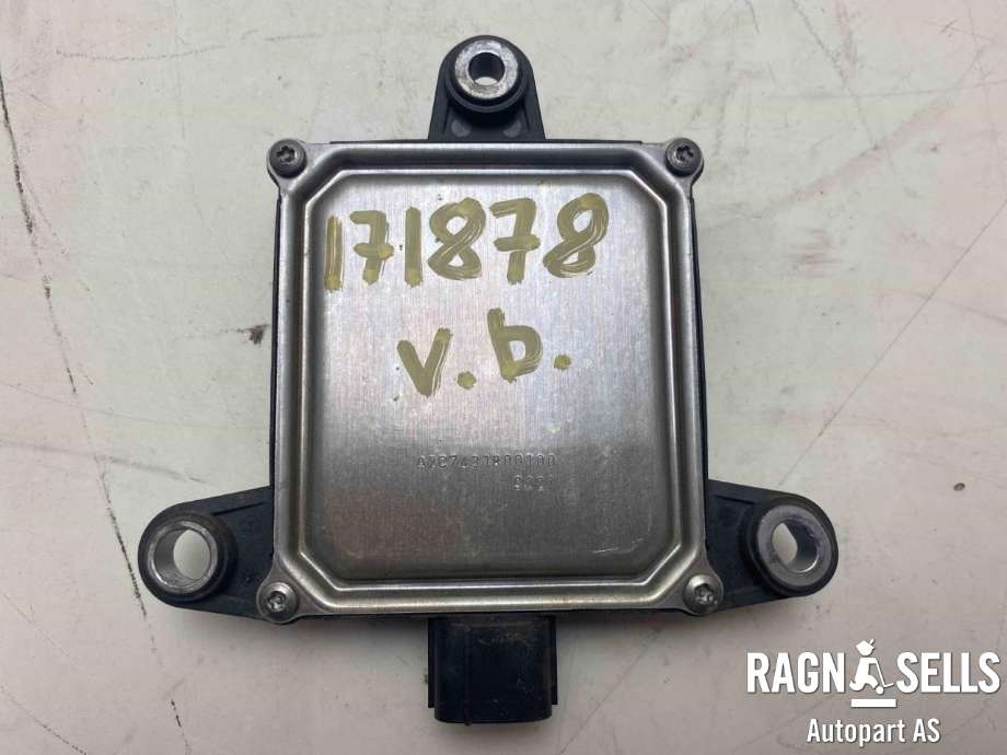 Sensor radar til Toyota Corolla 2019-->>  (8816202020|)