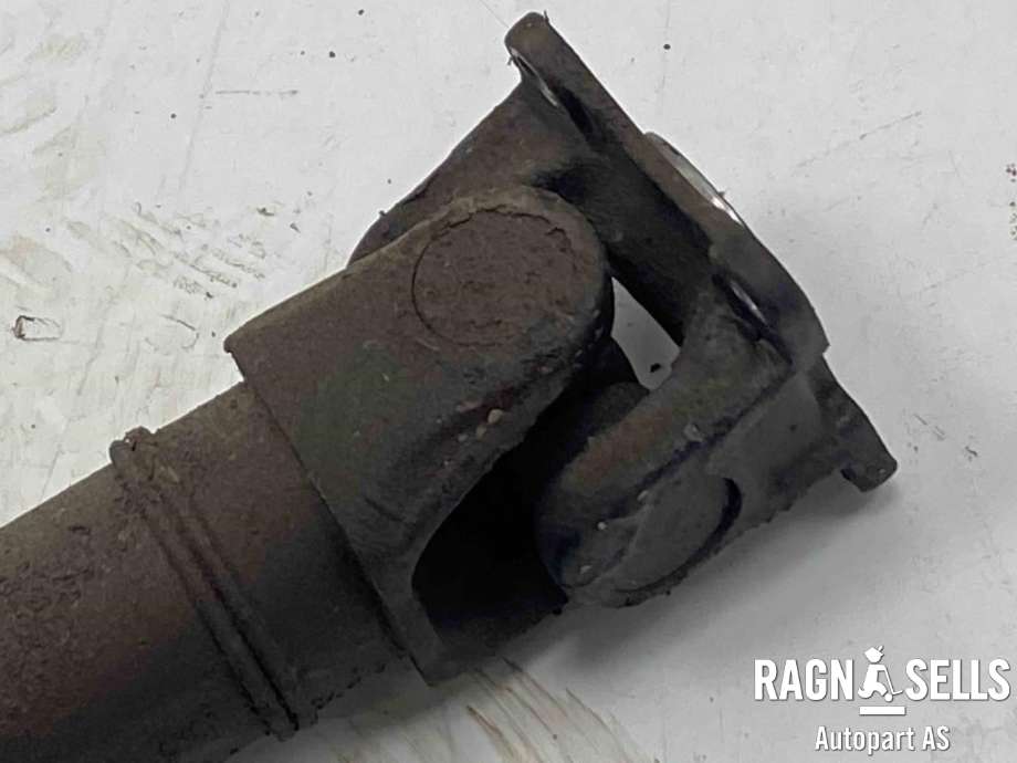 Mellomaksel fremre til Toyota Hiace 2001-2006 (Fase 2)  (3714026140|)