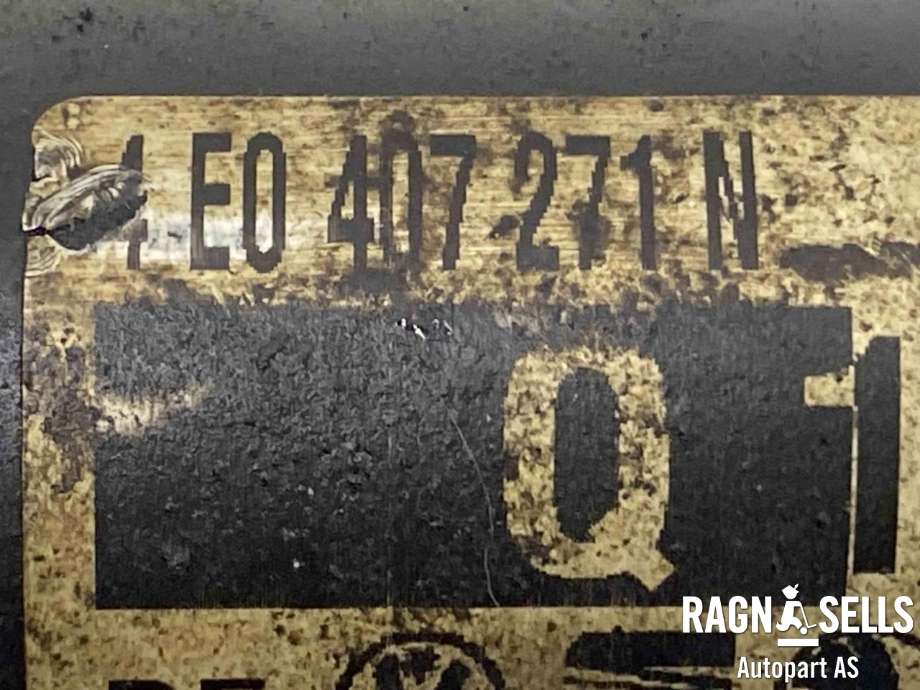 Drivaksel venstre foran, diesel/automat til Audi A8 2003-2010 (Type II)  (4E0 407 271 N|)