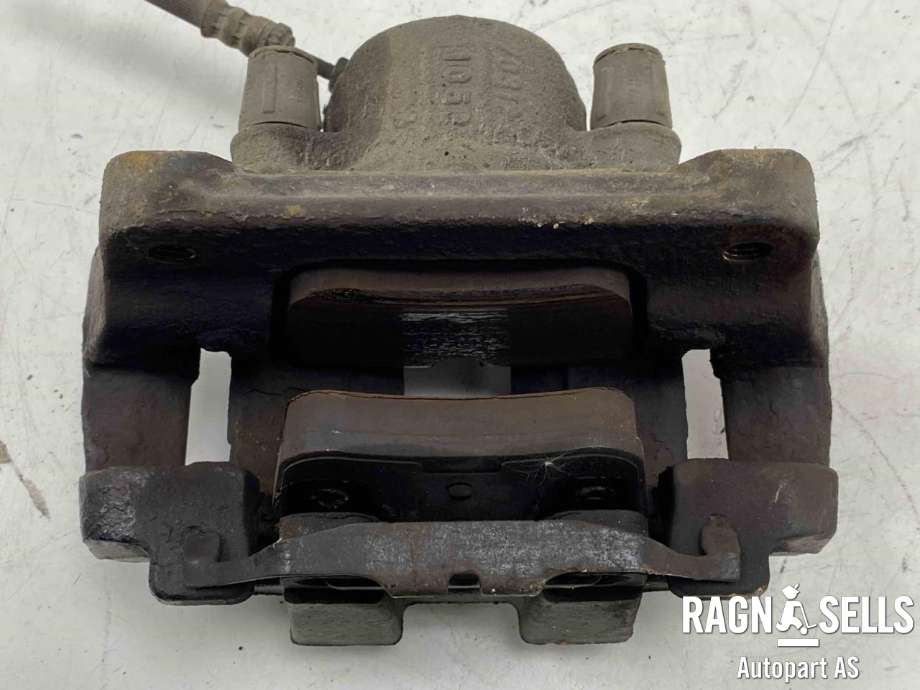 Bremsecaliper høyre foran til BMW X3 2010-2017 (F25) (F25) (34 10 6 790 922|)