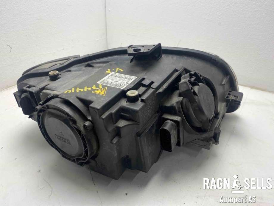Frontlykt venstre xenon til Audi A4 2007-2014 (Type IV) (B8) (B8) (8E0 941 030 BM|)