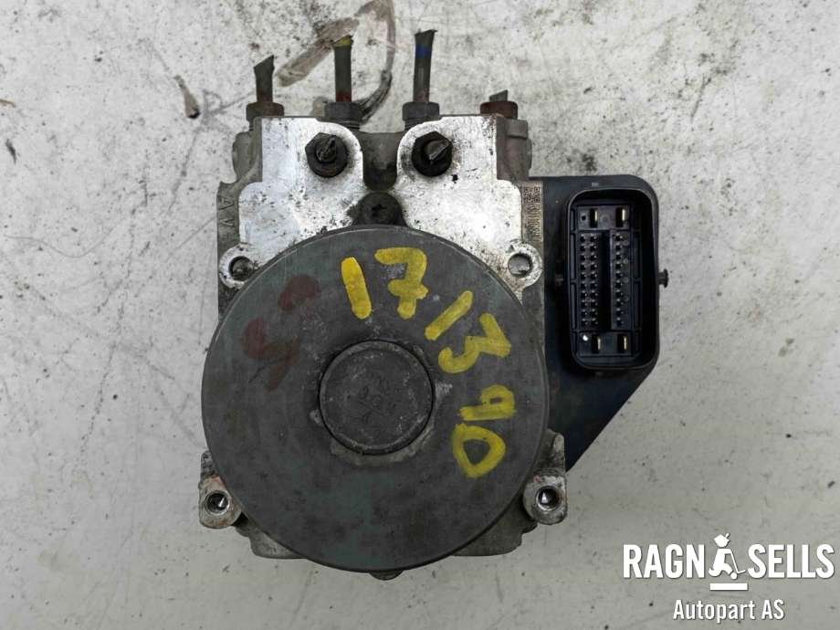 ABS sentral til Toyota Hilux 2012-2016 (4405071161|)