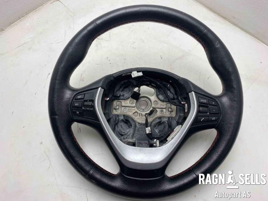 Ratt til BMW 3-Serie, 2012-2018 (F30/F31/F34) (F30/F31/F34) (32 30 6 863 346)