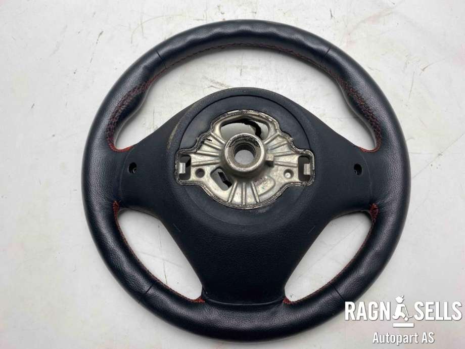 Ratt til BMW 3-Serie 2012-2018 (F30/F31/F34) (F30/F31/F34) (32 30 6 863 346|61 31 9 218 380|61 31 7 468 009)