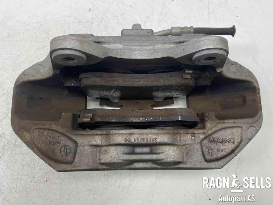 Bremsecaliper venstre foran til Tesla Model Y 2021-2024 (Type I)  (8008280-00-A|2288621-00-A|)